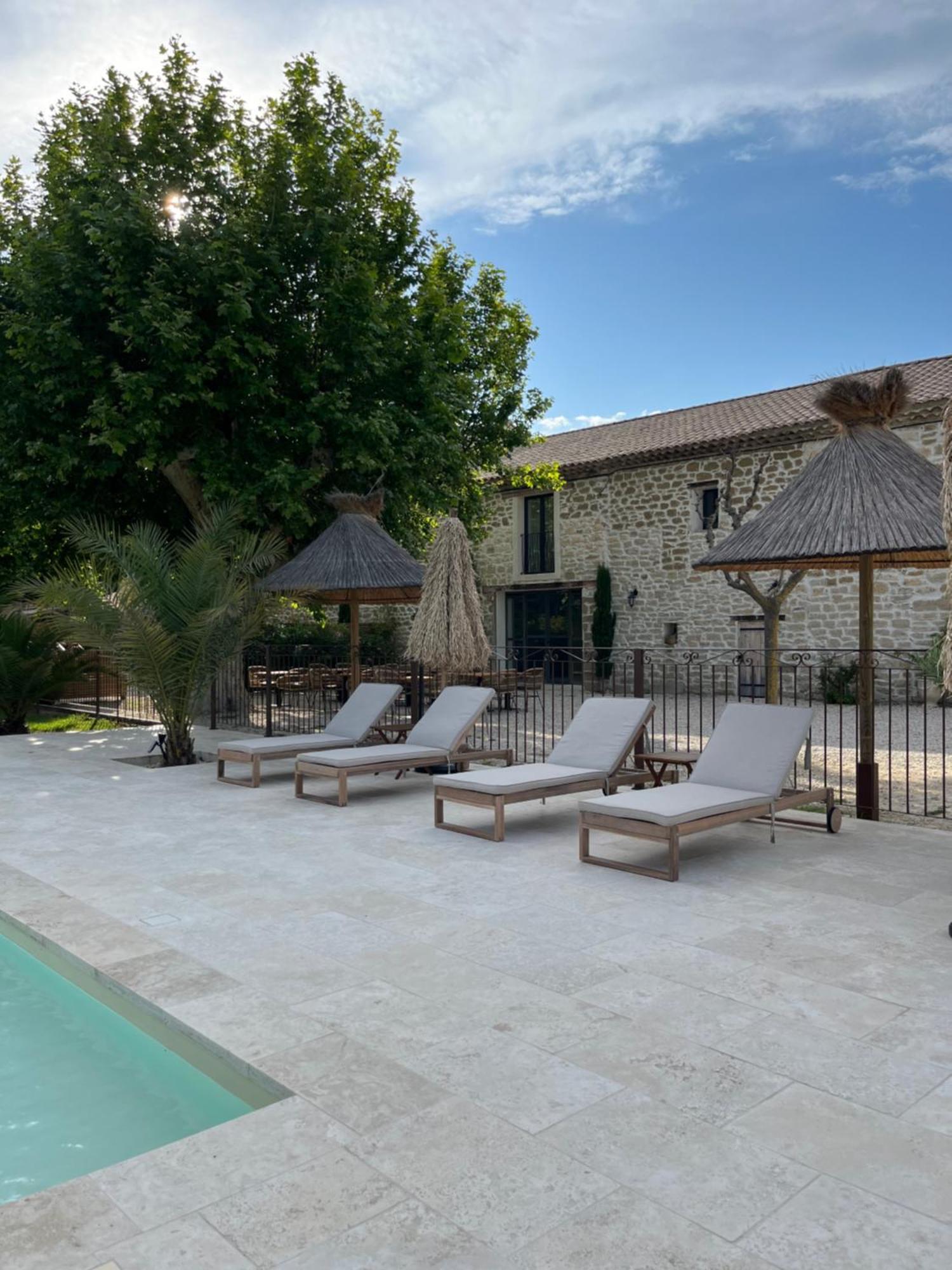 Le Mas Mila Monteux Exterior foto